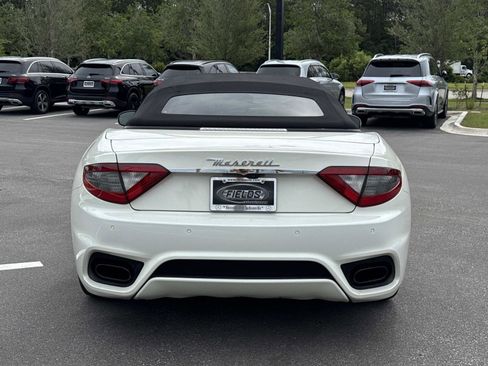 Used 2018 Maserati GranTurismo Sport RWD image 3