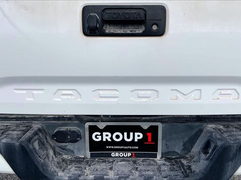 Used 2023 Toyota Tacoma SR AWD/4WD image 10