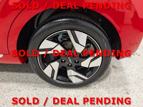 Used 2024 Kia Soul GT-Line w/ GT-Line Technology Package FWD image 10