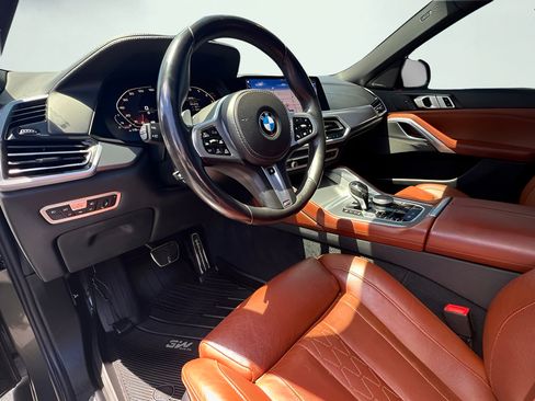 Used 2021 BMW X6 M50i AWD/4WD image 15