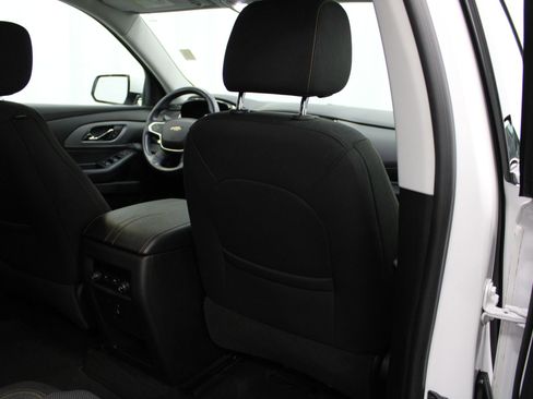 Used 2018 Chevrolet Traverse LT AWD/4WD image 27