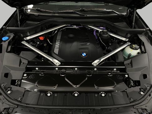 New 2026 BMW X5 xDrive40i w/ Premium Package AWD/4WD image 13