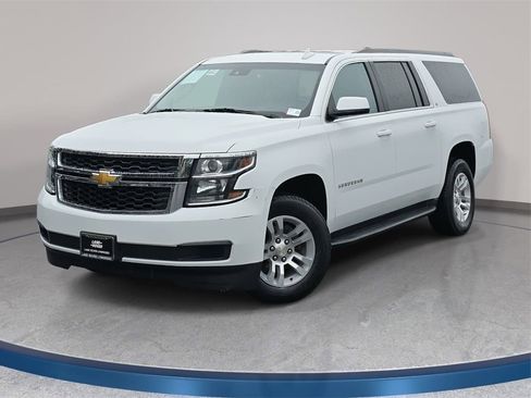 Used 2019 Chevrolet Suburban LT image 1