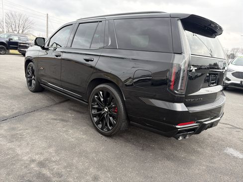 Used 2026 Cadillac Escalade V image 6