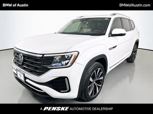 Used 2024 Volkswagen Atlas SEL Premium R-Line image 1