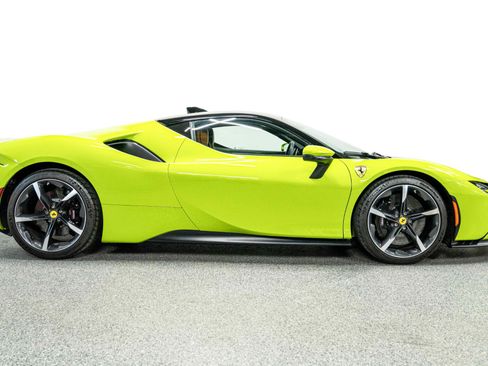 Used 2022 Ferrari SF90 Stradale AWD/4WD image 44