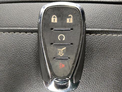 Used 2024 Chevrolet Blazer LT w/ Convenience Package FWD image 32