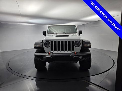Used 2023 Jeep Gladiator Mojave w/ Trailer Tow Package image 4