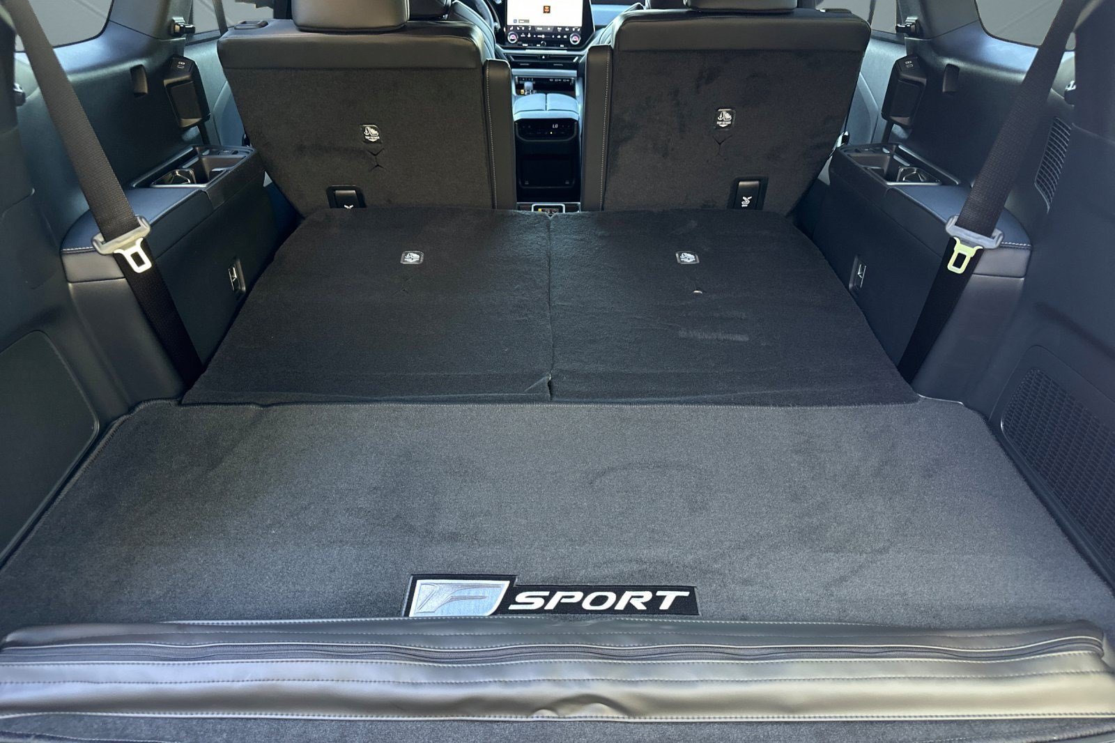 New 2026 Lexus TX 500h AWD w/ Technology Package image 22