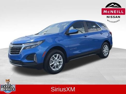 Used 2024 Chevrolet Equinox LT image 3