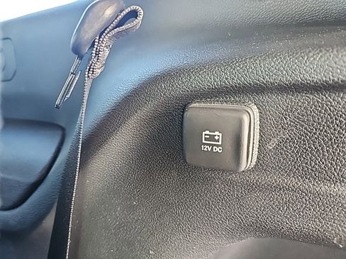 Used 2024 Jeep Grand Cherokee L Limited w/ Luxury Tech Group II image 40