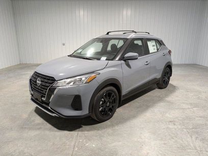 New 2024 Nissan Kicks SV w/ Interior Electronics Package