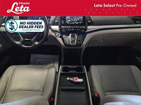 Used 2018 Honda Odyssey Elite image 17
