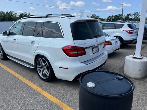 Used 2019 Mercedes-Benz GLS 550 4MATIC image 11