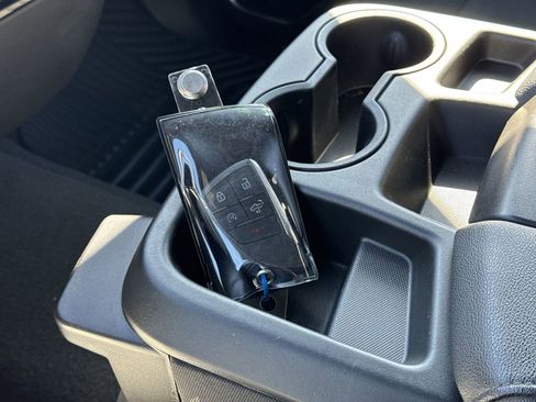 Used 2025 Chevrolet Silverado 1500 LT image 35