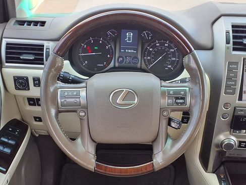 Used 2016 Lexus GX 460 w/ Premium Package AWD/4WD image 13