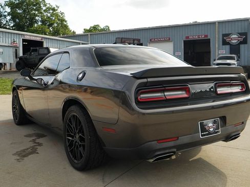 Used 2016 Dodge Challenger R/T w/ Blacktop Package RWD image 4