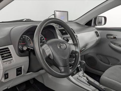 Used 2012 Toyota Corolla LE FWD image 20