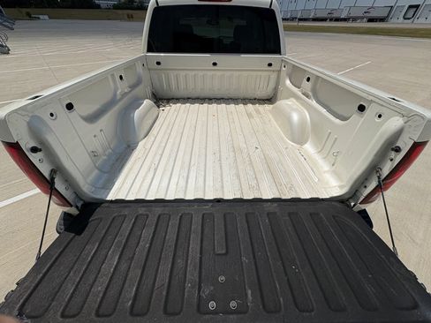 Used 2012 GMC Sierra 1500 SLE w/ Texas Edition RWD image 19
