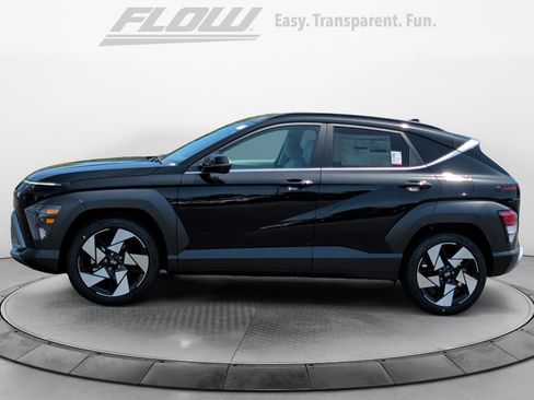 New 2026 Hyundai Kona Limited FWD image 4