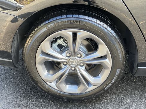 Certified 2024 Honda Accord EX image 13