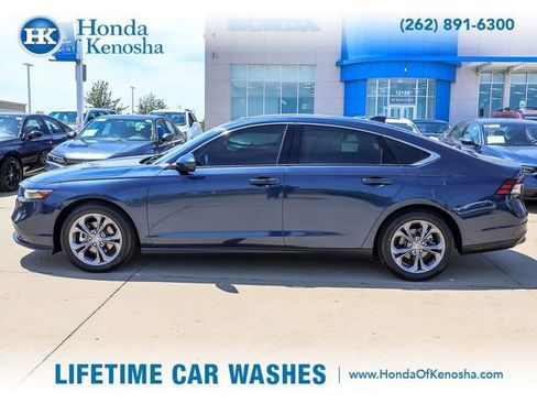Used 2024 Honda Accord EX image 2