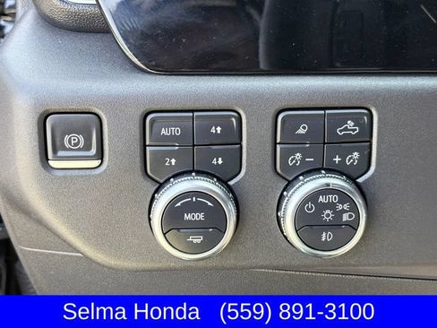 Used 2023 GMC Sierra 1500 SLT w/ SLT Premium Package AWD/4WD image 21