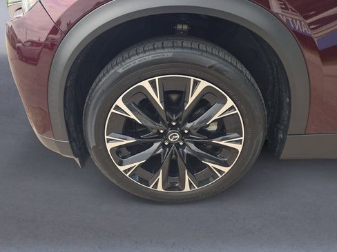 Used 2024 MAZDA CX-90 Plug-In Hybrid w/ Premium Plus AWD/4WD image 10