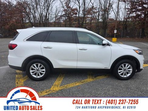 Used 2019 Kia Sorento AWD w/ Option Group 020 image 6