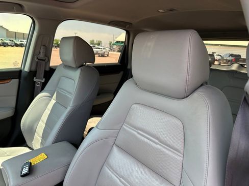 Used 2019 Honda CR-V EX-L image 13