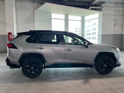 Used 2020 Toyota RAV4 XSE AWD/4WD image 13