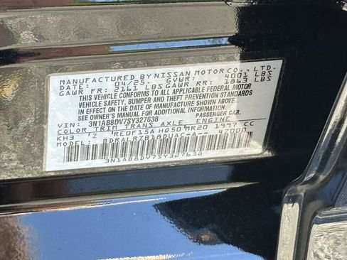 Certified 2025 Nissan Sentra SR w/ Midnight Edition FWD image 33