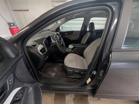 Used 2022 Chevrolet Equinox LS FWD image 20