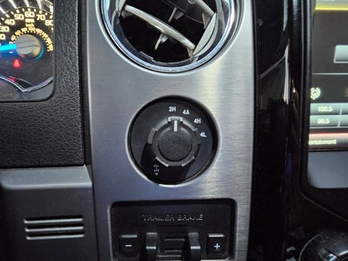 Used 2013 Ford F150 Limited image 20