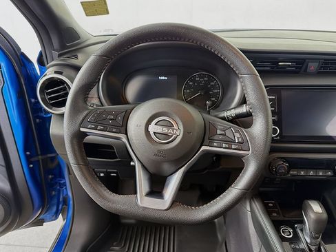 Used 2024 Nissan Kicks SR FWD image 13