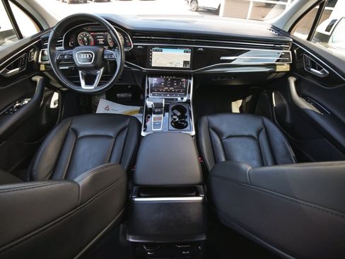 Used 2023 Audi Q7 2.0T Premium w/ Convenience Package AWD/4WD image 34