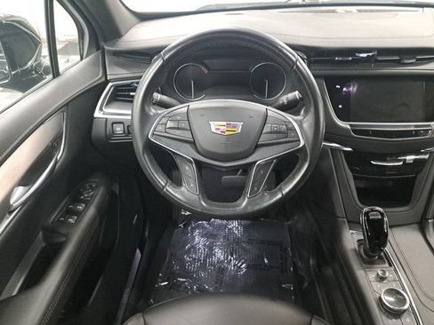 Used 2023 Cadillac XT5 Luxury FWD image 18