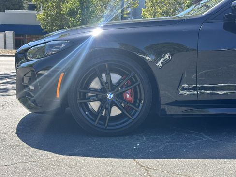 Used 2023 BMW 430i Coupe w/ M Sport Package RWD image 12
