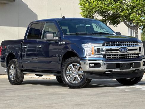 Used 2020 Ford F150 XLT w/ Equipment Group 302A Luxury AWD/4WD image 2