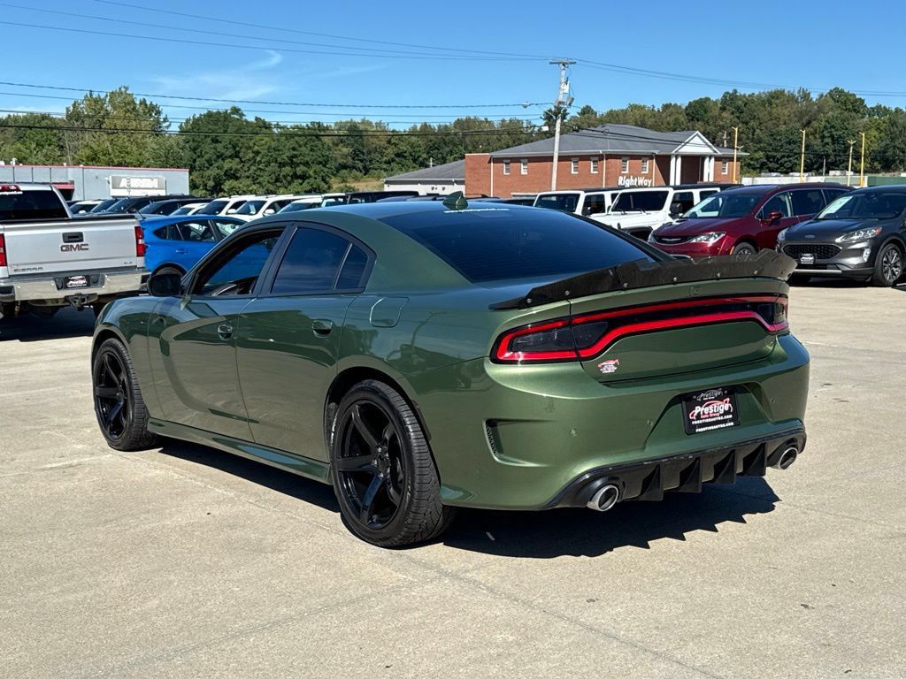 Used 2022 Dodge Charger R/T w/ Blacktop Package RWD image 4