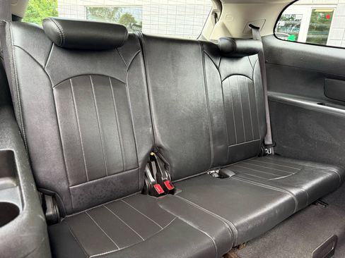 Used 2014 Buick Enclave Leather AWD/4WD image 14