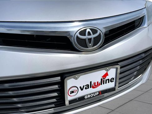 Used 2013 Toyota Avalon XLE Touring FWD image 29