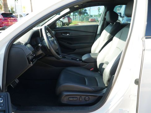 Used 2024 Honda Accord Sport image 7