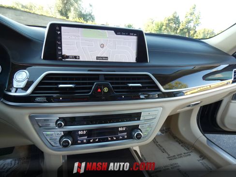 Used 2016 BMW 750i xDrive AWD/4WD image 73