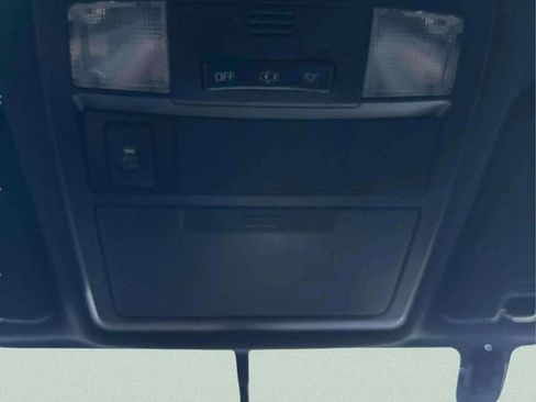 Used 2016 Toyota Tacoma TRD Sport w/ Towing Package image 26