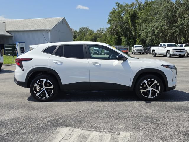 Used 2024 Chevrolet Trax RS w/ Driver Confidence Package FWD image 7