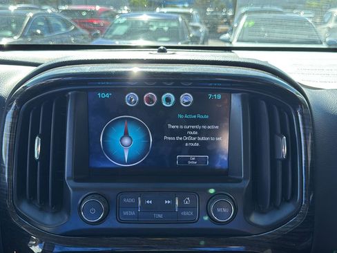 Used 2016 Chevrolet Colorado LT w/ LT Convenience Package image 16