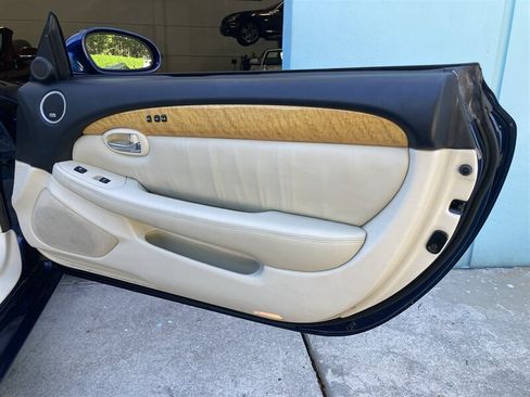 Used 2003 Lexus SC 430 Convertible RWD image 31