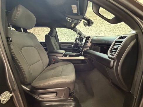 Used 2023 RAM 1500 Big Horn AWD/4WD image 9