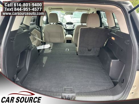 Used 2017 Ford Escape SE FWD image 8